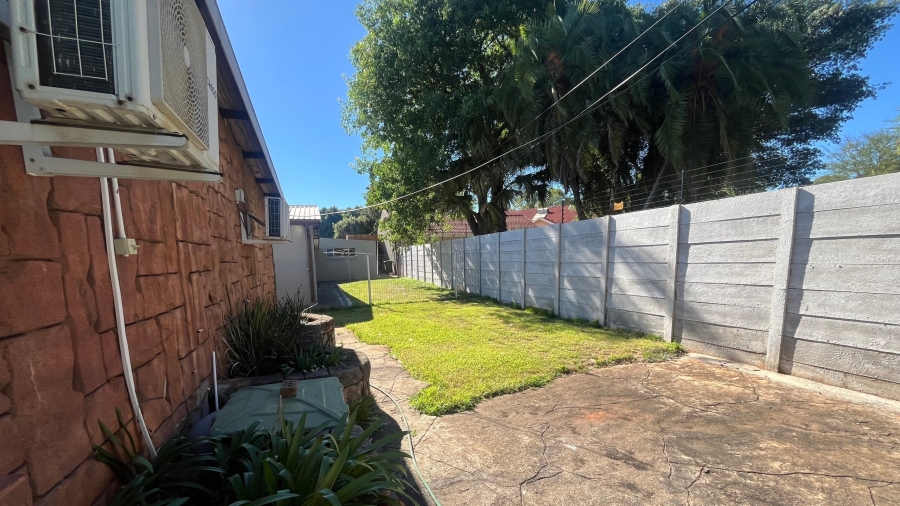 3 Bedroom Property for Sale in Protea Park North West